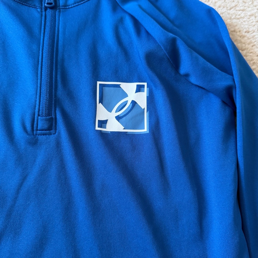 Boy’s Under Armour Royal Blue Quarter-Zip Top - Picture 2 of 5
